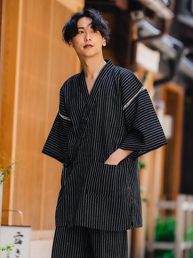 Men’s Kimono Jimbei: Traditional Japanese Comfort for the Summer Season